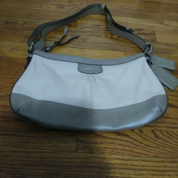 Coach Purse - Picture 1 of 3